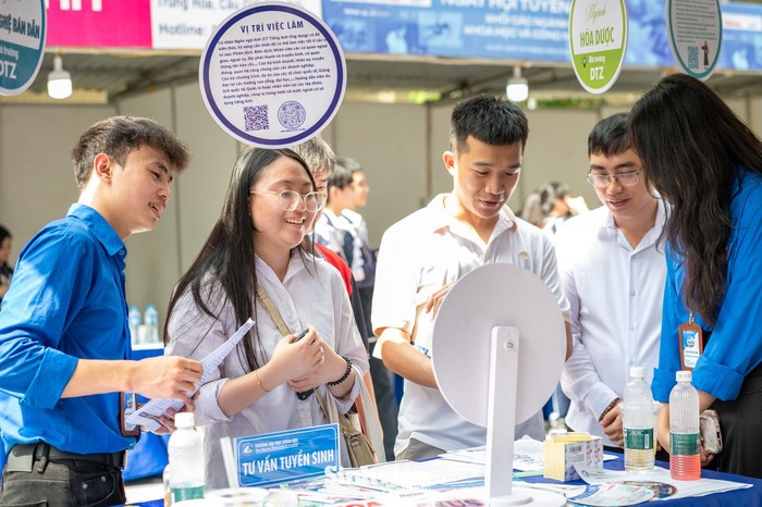 Nhiều trường đại học công bố điều chỉnh phương án tuyển sinh năm 2026