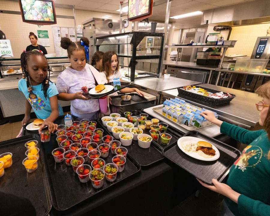 Mô hình bữa ăn học đường bền vững tại Thụy Điển