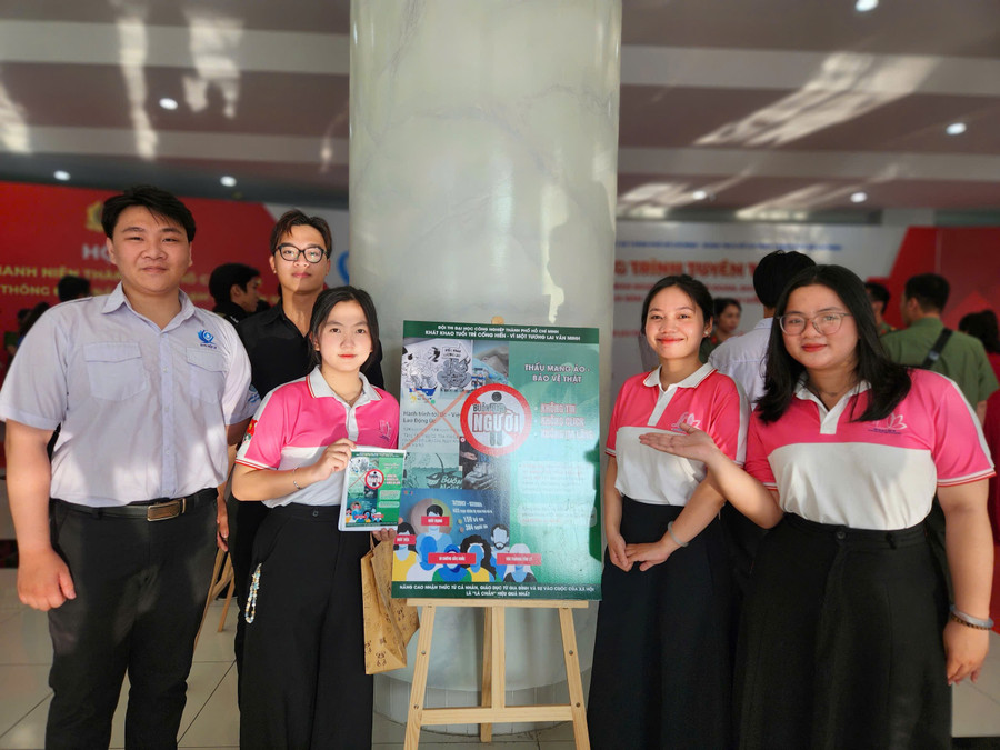 Sinh viên TPHCM sáng tạo thông điệp, vạch trần bẫy lừa mua bán người