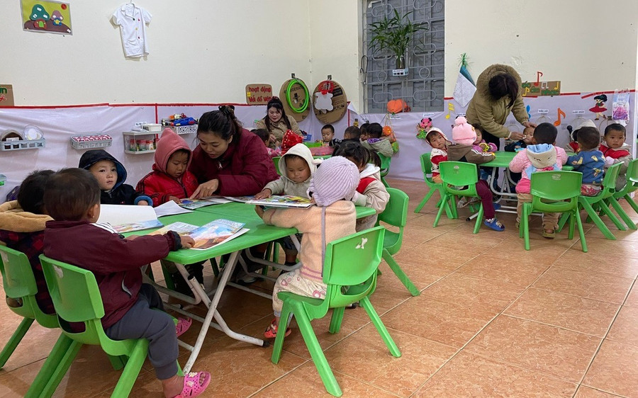 Giúp học trò ấm áp qua mùa rét mướt