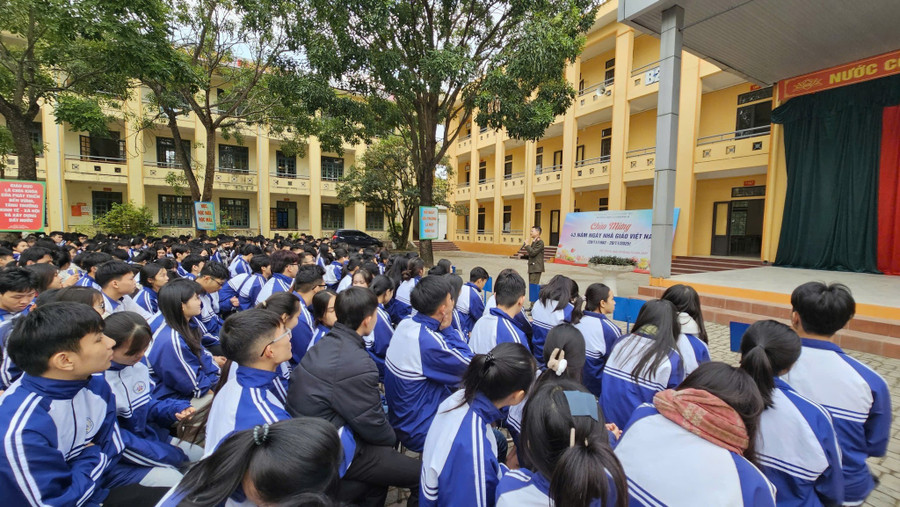 Quan tâm giáo dục kỹ năng sống cho học sinh