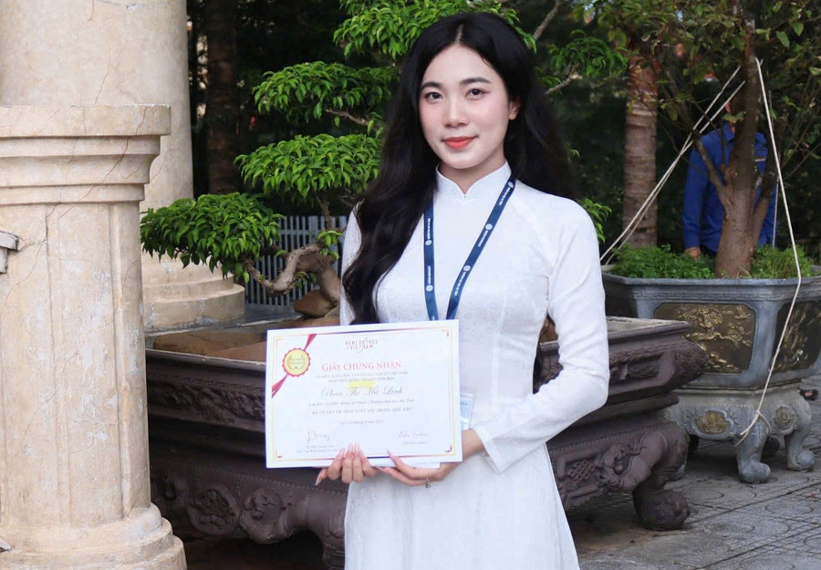 Sao Tháng Giêng trên giảng đường sư phạm