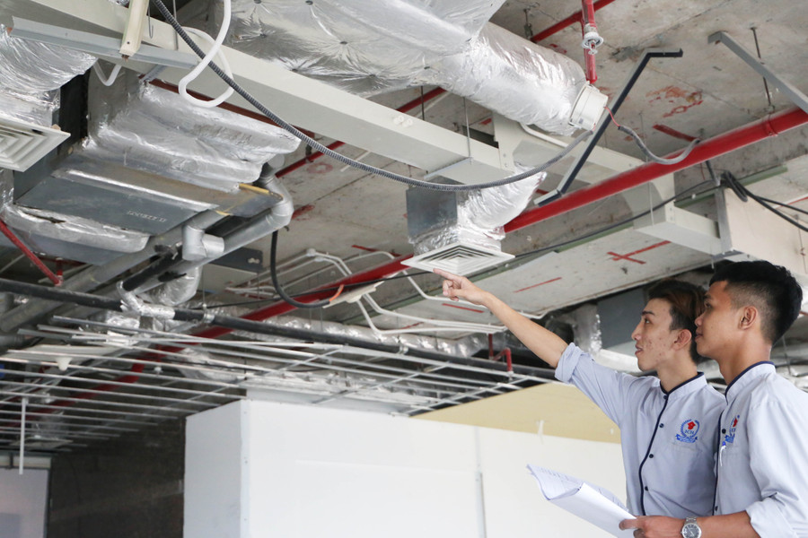 hà trường - doanh nghiệp: Trục liên kết nâng chuẩn đào tạo