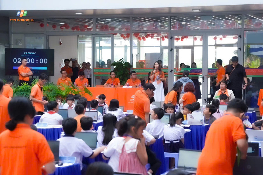 Gần 100 đội học sinh Tiểu học, THCS tranh tài AI & Robotics tại Cần Thơ