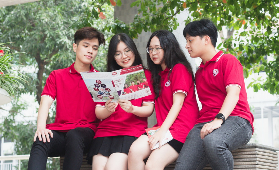  Hai trường đại học không tuyển thẳng thí sinh đạt giải Khoa học kĩ thuật 