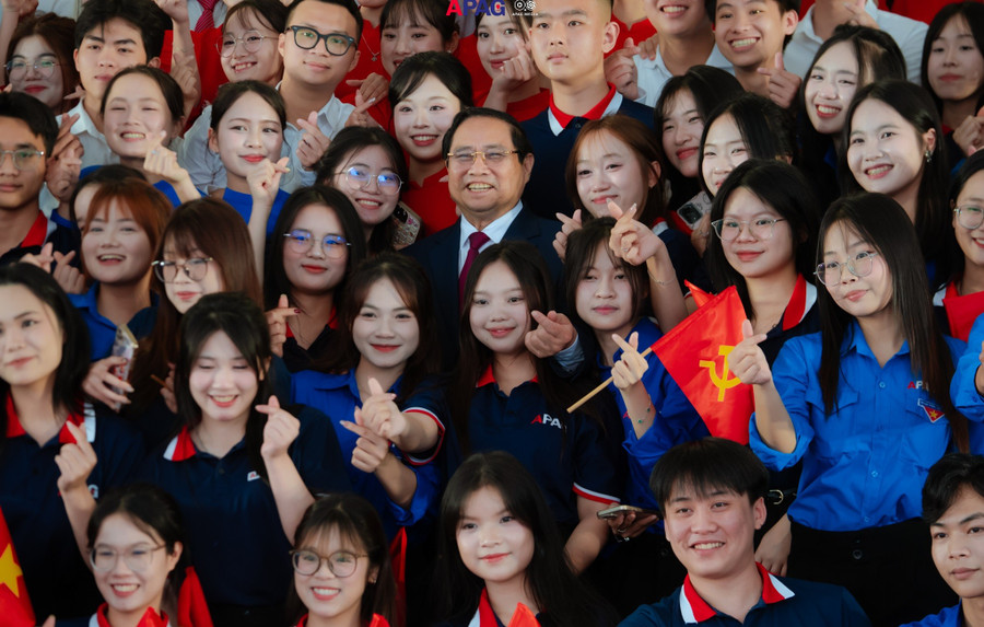  Đại biểu ngành Giáo dục: Cầu nối thực tiễn và nghị trường 