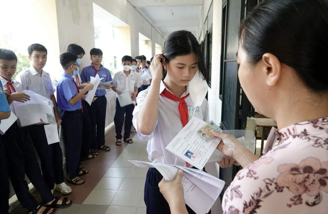 TP.HCM sẽ mở rộng xét tuyển, giảm áp lực thi lớp 10
