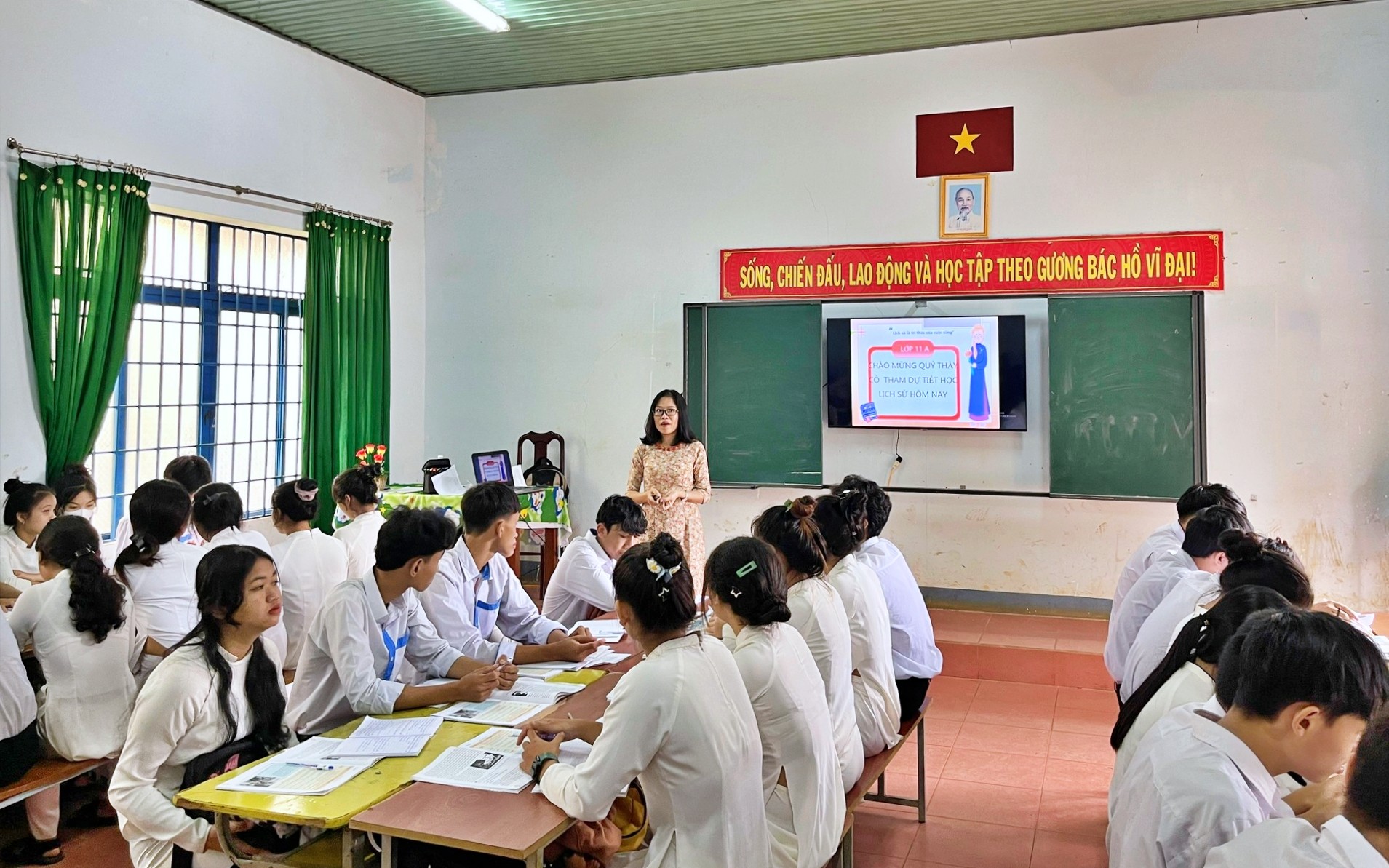 Hơn 20.000 cán bộ quản lý giáo dục sẽ được bố trí lại công việc