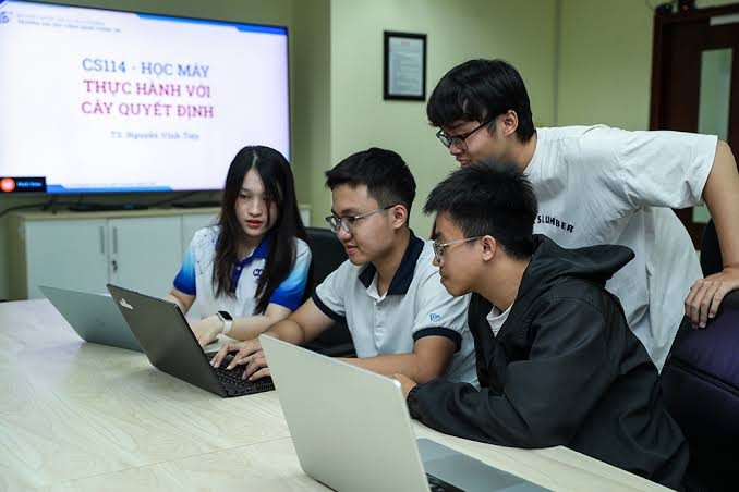 Các trường có điểm chuẩn cao thay đổi cách tuyển sinh, thí sinh có thêm cơ hội cạnh tranh