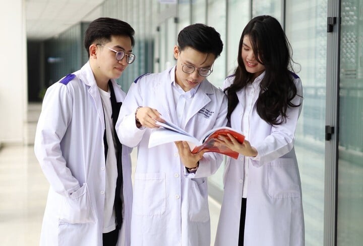 Đề xuất cải tổ đào tạo bác sĩ nội trú: Bỏ giới hạn tuổi, tăng quyền chủ động cho các trường