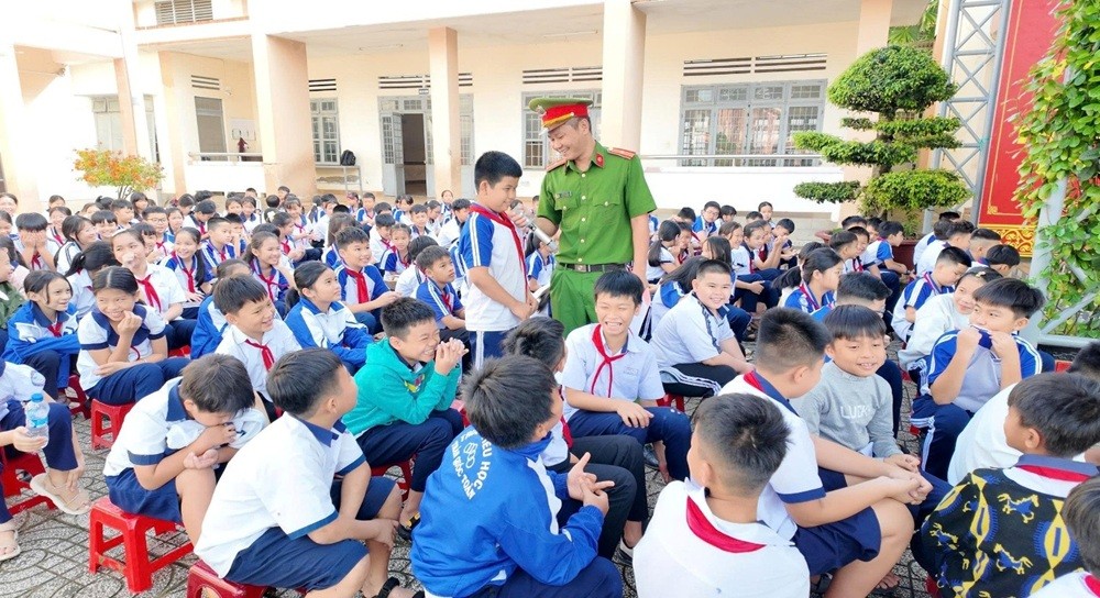 TPHCM lập mạng lưới phối hợp bảo vệ học sinh trước bạo lực học đường