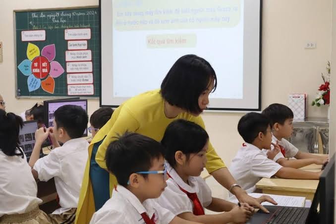 Điều chuyển hơn 21.000 cán bộ quản lý sang dạy học vẫn chưa giải được bài toán thiếu giáo viên