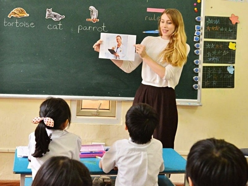 Nhà trường chỉ được thu tiền khi học sinh tự nguyện học thêm nội dung mở rộng